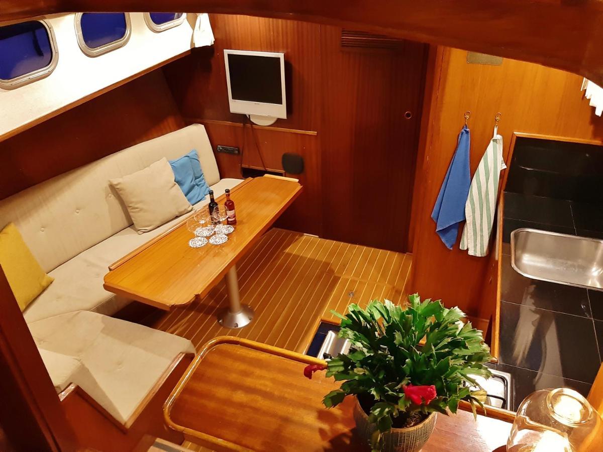 Motor Yacht Almaz Hotel Амстердам Екстериор снимка